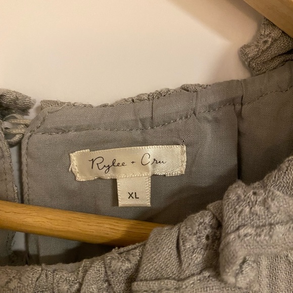 Rylee & Cru Blouse - Picture 8 of 10